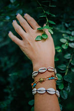 Carica l&#39;immagine nel visualizzatore di Gallery, Braccialetto di perle da donna con tartaruga, Made by Nami, ciondolo,... - Ilgrandebazar