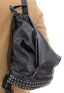Zaino Donna con Borchie in Pelle pu a Sacco Nero, Zainetto Borchiato per Nero