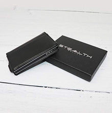 Carica l'immagine nel visualizzatore di Gallery, STEALTH Wallet - Porta carte di credito pop-up con Grigio Con Pelle Nera