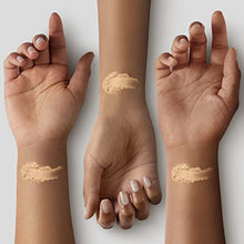 Carica l&#39;immagine nel visualizzatore di Gallery, Rimmel London Cipria Compatta Stay Matte - Polvere Opacizzante a Lunga Tenuta per Pelli Grasse e Miste - Trasparente - 14 g