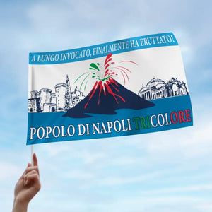 MAGNATEVE 'O LIMONE Bandiera Popolo di Napoli 2023 Originale – Bandiera 90x150 cm Vesuvio Erutta – Gadget Idea Regalo Tifoso Calcio Originali – Idee Regali Divertenti per Tifosi