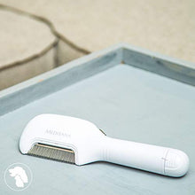 Carica l&#39;immagine nel visualizzatore di Gallery, Medisana 41017 LC 860 Pettine per Pidocchi Elettrico, un Cuoio Bianco - Ilgrandebazar
