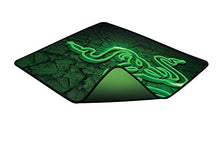 Carica l&#39;immagine nel visualizzatore di Gallery, Razer RZ02-01070500-R3M2 Tappetino Gaming, Piccolo, Fissure (Verde) - Ilgrandebazar