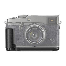 Carica l&#39;immagine nel visualizzatore di Gallery, Neewer Impugnatura Portabatteria Staffa-L GB-XPRO2 in Lega di Alluminio...