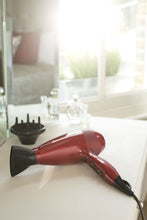 Carica l&#39;immagine nel visualizzatore di Gallery, Remington AC9096 Asciugacapelli Professionale Silk, 2400 W, Griglia Interna...