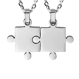 Set di collane con ciondoli a forma puzzle che si combinano Silver - Ilgrandebazar