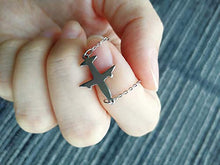 Carica l&#39;immagine nel visualizzatore di Gallery, LIKGREAT Tiny Jet Plane Airplane Ciondolo Collana per Volo Hostess Traveler - Ilgrandebazar