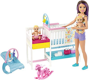 Barbie Playset Skipper Nurserie, Bambola con Bambolotti, Lettino, Fasciatoio... - Ilgrandebazar