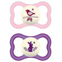 Carica l&#39;immagine nel visualizzatore di Gallery, MAM Day &amp; Night Air - Ciuccio in silicone, 16 + Night, set da 4...