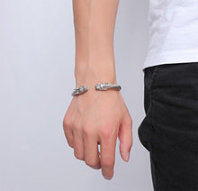 Carica l&#39;immagine nel visualizzatore di Gallery, Vnox Bracciale da uomo in cavo di acciaio inox, con teste Grey(silver) - Ilgrandebazar