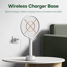 Carica l&#39;immagine nel visualizzatore di Gallery, CONOPU Racchetta Zanzare Elettrica, 4000V Zanzare Elettrico, Base di ricarica wireless USB, Ricaricabile Batteria, Luce LED, 3 Strati Protezione Maglia, Antizanzare, Bianco