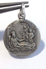 Carica l'immagine nel visualizzatore di Gallery, Medaglia di Santa Filomena In Argento Massiccio 925 - Le Medaglie dei Santi... - Ilgrandebazar