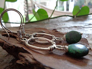 ✿ LONG OVAL & GREEN ROUND STONE ✿ Orecchini etnici con ganci lunghi decorati