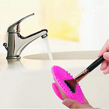 Carica l&#39;immagine nel visualizzatore di Gallery, Tappetino per la pulizia dei pennelli da trucco, Rosa di piccole dimensioni.