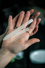 Carica l&#39;immagine nel visualizzatore di Gallery, Mont Bleu Set di 2 lime per unghie in vetro - vero cristallo Boemia...