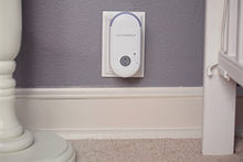 Carica l'immagine nel visualizzatore di Gallery, Motorola Baby MBP8 - Monitor Audio Digitale "Plug-N-Go" con Modo Eco e...