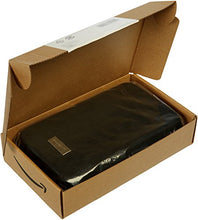 Carica l'immagine nel visualizzatore di Gallery, AmazonBasics - Custodia da viaggio universale per dispositivi elettronici e...