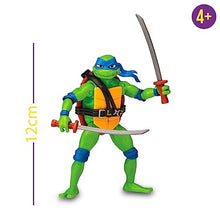 Carica l'immagine nel visualizzatore di Gallery, GIOCHI PREZIOSI - TARTARUGHE NINJA 2023 CAOS MUTANTE–LEONARDO IN VERSIONE ACTION FIGURE ARTICOLATA–DIMENSIONE 12CM–DETTAGLIATA E CON REALATIVA ARMA DA COMBATTIMENTO–PER BAMBINI A PARTIRE DAI 4 ANNI