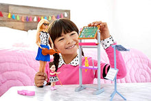 Carica l&#39;immagine nel visualizzatore di Gallery, Barbie- Carriere Insegnante di Musica Playset con 2 Bambole, Lavagna, 4... - Ilgrandebazar
