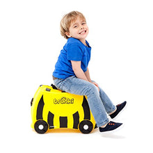 Carica l'immagine nel visualizzatore di Gallery, Trunki Valigia Cavalcabile Per Bambini: L'Ape 46 x 20.5 x 31 cm, Giallo