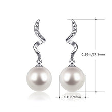 Carica l&#39;immagine nel visualizzatore di Gallery, Orecchini con Perle D’acqua Dolce D.Perlla donna in Bianco Perla2