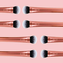 Carica l&#39;immagine nel visualizzatore di Gallery, Real Techniques Pennello per Correttore, Expert Concealer