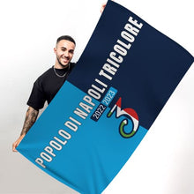 Carica l&#39;immagine nel visualizzatore di Gallery, MAGNATEVE &#39;O LIMONE Bandiera Popolo di Napoli 2023 Originale – Bandiera Campioni 90x150 cm – Gadget Idea Regalo Tifoso Calcio Originali – Idee Regali Divertenti per Tifosi