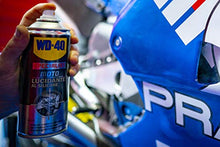 Carica l&#39;immagine nel visualizzatore di Gallery, WD-40 Specialist Moto - Kit Pulizia con 1 x Detergente 500 ml, 1 x...