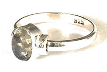 Carica l&#39;immagine nel visualizzatore di Gallery, Shanya - Anello in argento sterling realizzato a mano, con labradorite... - Ilgrandebazar