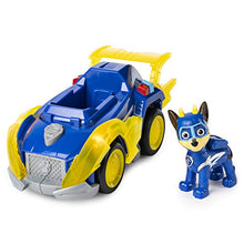 Carica l&#39;immagine nel visualizzatore di Gallery, Paw Patrol Veicolo Deluxe di Mighty Pups Super Paws CHASE, con Luci e Suoni,...