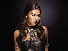 Carica l&#39;immagine nel visualizzatore di Gallery, Sleek MakeUP, palette illuminante Cleopatra&#39;s Kiss Highlighting Palette
