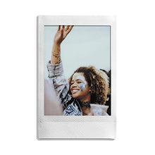 Carica l&#39;immagine nel visualizzatore di Gallery, Fujifilm Instax Mini Film, Pellicola istantanea per Confezione da 20, Bianco - Ilgrandebazar
