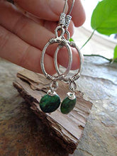 Carica l&#39;immagine nel visualizzatore di Gallery, ✿ LONG OVAL &amp; GREEN ROUND STONE ✿ Orecchini etnici con ganci lunghi decorati