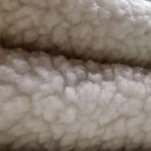 Carica l&#39;immagine nel visualizzatore di Gallery, Coveri Scaldaletto Elettrico Termocoperta Elettrica 3 Temperature Max 40/50 gradi Coperta per Letto Singolo o Matrimoniale in Fibra di Lana Enrico Matrimoniale (2 Piazze)