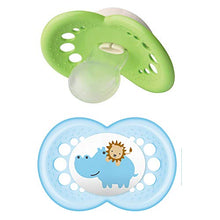 Carica l&#39;immagine nel visualizzatore di Gallery, MAM Day &amp; Night - Ciuccio &quot;Skin Soft&quot; in silicone, 16 + Mix // Set da 4 //...