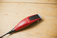 Carica l&#39;immagine nel visualizzatore di Gallery, Remington HC5018 Tagliacapelli Apprentice, Black,Red