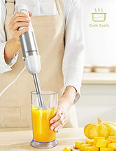 Carica l&#39;immagine nel visualizzatore di Gallery, homgeek Frullatore ad Immersione 1000W, 5 in 1 Frusta, Mixer a...