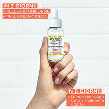 Carica l'immagine nel visualizzatore di Gallery, Garnier Siero Vitamina C Anti-Macchie, Illuminante e Rimpolpante, Arricchito con Vitamina C, Niacinamide e Acido Salicilico, Pelle Libera dalle Macchie Scure in 6 Giorni, Incarnato Luminoso, 30 ml