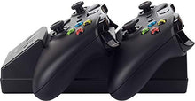 Carica l&#39;immagine nel visualizzatore di Gallery, Venom Twin Docking Station da XBOX One - Base di Ricarica per 2 Black