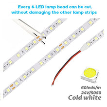 Carica l'immagine nel visualizzatore di Gallery, Arotelicht Striscia LED 24V Bianco Freddo 6000K 5M Strisce LED 300LEDs Luce 5050 senza adattatori Autoadesivo IP20 Illuminazione Interna per Cucina, Armadio, Decorazione della Stanza