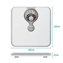 Carica l&#39;immagine nel visualizzatore di Gallery, Salter 484 WHKR Bilancia Pesapersone Analogica Compatta, Argento/Bianco Bianco