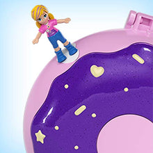 Carica l&#39;immagine nel visualizzatore di Gallery, Polly Pocket- Cofanetto Pigiama Party, con 2 Mini Bambole, Un Veicolo e... - Ilgrandebazar