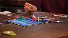 Carica l'immagine nel visualizzatore di Gallery, Asmodee - Dixit - Gioco da Tavolo di Immaginazione e Fantasia, 3-8 Giocatori, 8+ Anni, Edizione in Italiano