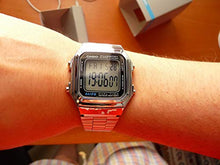 Carica l'immagine nel visualizzatore di Gallery, Casio Orologio Digitale al Quarzo Unisex con Cinturino in Acciaio Inox... - Ilgrandebazar