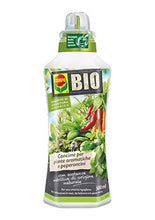 Carica l'immagine nel visualizzatore di Gallery, COMPO BIO Concime Liquido per Piante Aromatiche e Peperoncini, Consentito in agricoltura biologica, 500 ml