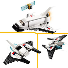 Carica l&#39;immagine nel visualizzatore di Gallery, LEGO 31134 Creator Space Shuttle, Set 3 in1 con Astronauta e Astronave Giocattolo, Giochi per Bambini e Bambine dai 6 Anni in su, Idea Regalo Creativa