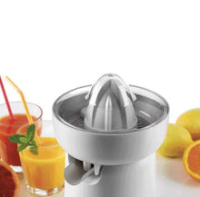 Carica l'immagine nel visualizzatore di Gallery, Ariete Spremiagrumi Breakfast 418, Spremiagrumi Elettrico con 2 Coni per Frutti Grandi e Piccoli, Beccuccio Salvagoccia, Doppia Rotazione, Coperchio di Protezione, Piedini Antiscivolo, 40W, Beige