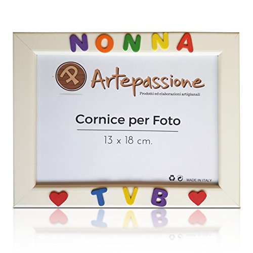 Cornici per foto in legno con la scritta Nonna TVB e decorata cuoricini,... - Ilgrandebazar