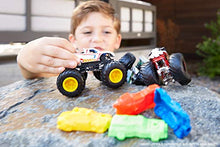 Carica l'immagine nel visualizzatore di Gallery, Hot Wheels-FYJ44 Monster Truck in Scala 1:64, Veicolo Singolo a Sorpresa,...