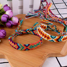 Carica l'immagine nel visualizzatore di Gallery, 12pz Braccialetti Tessuti Amicizia Assortito Colorato Fatti a Mano Polso... - Ilgrandebazar